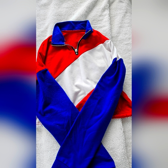 Cropped Sweater - Picture 1 of 2